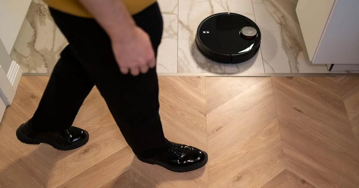 Aspirador Robot Moes (Matter)